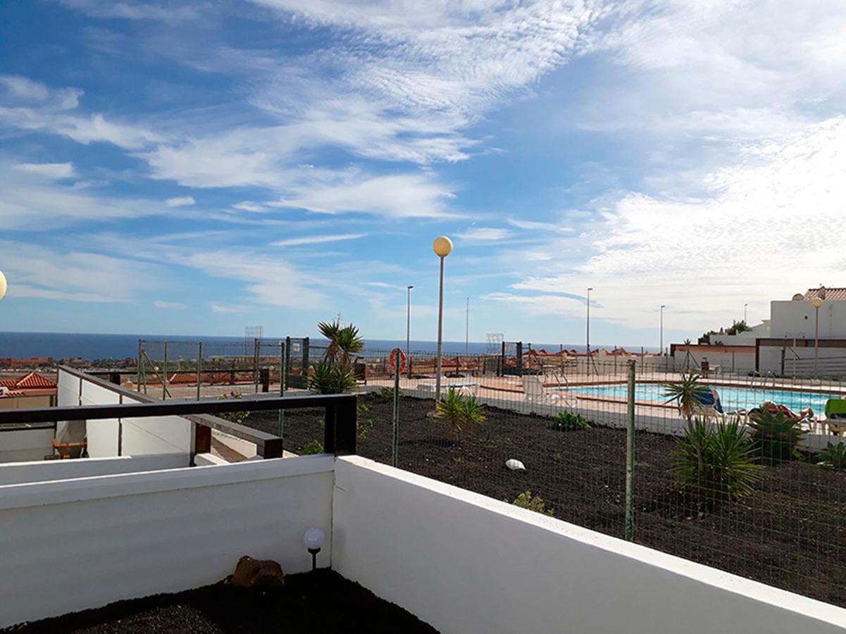 Maison Vue Mer Avec Piscine Apartment Caleta De Fuste Bagian luar foto